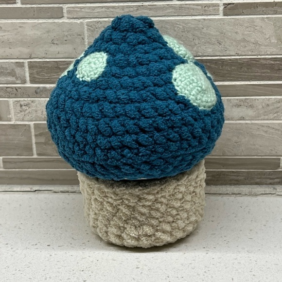 Mushroom handmade crocheted storage jar - Picture 1 of 3